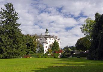 Fototapeta na wymiar Innsbruck - Schloss Ambras
