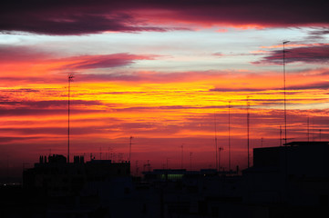 amanecer en la ciudad