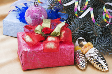 Fototapeta na wymiar Christmas gifts under the tree