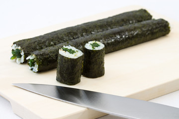 Spinat Hoso-Maki Sushi