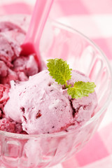berry ice cream