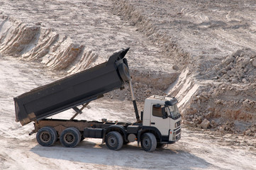 truck to transport gravel