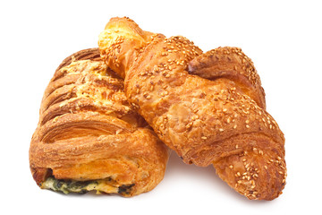Croissant with sesame seeds and bun with cheese and spinach