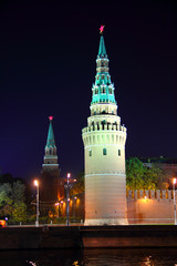 Fototapeta premium kremlin tower at night in Moscow
