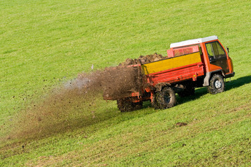 traktor bei der arbeit