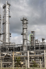 Oil refinery