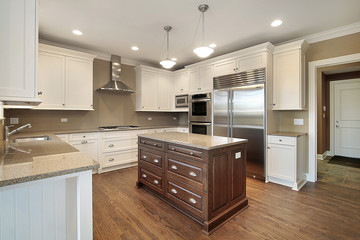 Kitchen with center island