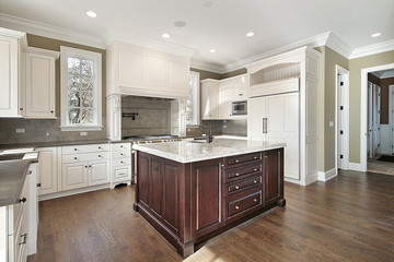 Kitchen with center island