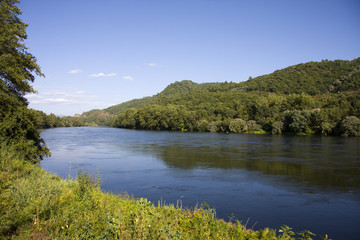Fototapeta na wymiar río