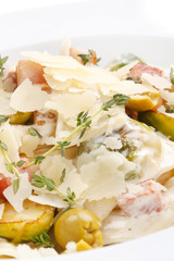 pasta with bacon and vegetables