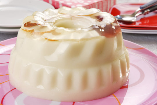 Postre de gelatina de manzana