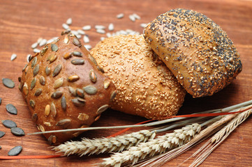 Drei Brötchen
