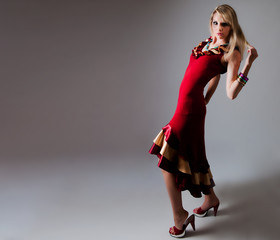 Frau in Rot