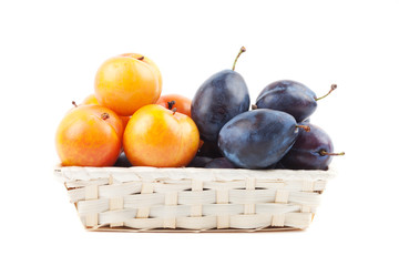 plums isolated