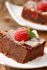 chocolate cake with raspberry