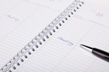 kalendereintrag mit stift