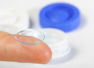Contact lens