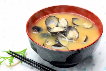 Rolgordijnen miso soup of the corbicula © Reika