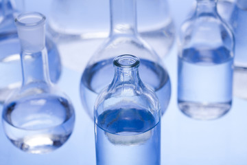 Laboratory glassware