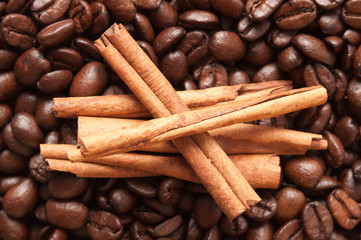 Cinnamon rolls in coffee beans
