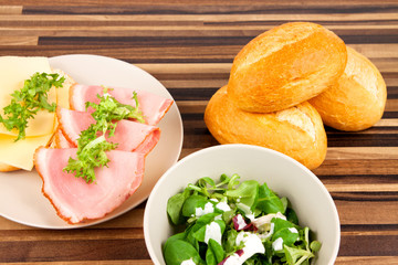 Frühstück Gesund Brötchen Kaffee Obst Salat