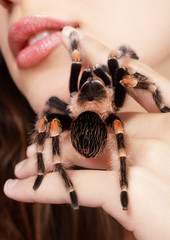 girl with spider