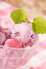 berry ice cream