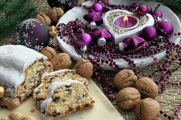 Weihnachtsstollen