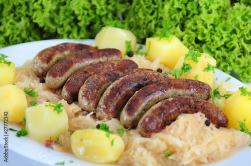 Schmand Sauerkraut Mit Bratwurst - Rezepte Suchen