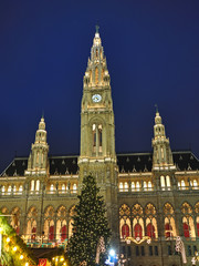 Fototapeta premium weihnachtsmarkt am rathausplatz in wien