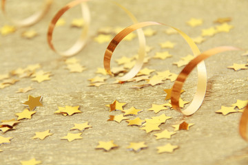 Golden spiral ribbon