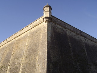 Au sommet du bastion, l'échauguette