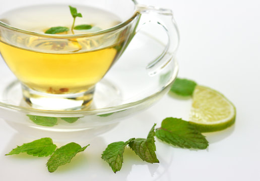 green tea with lime and mint