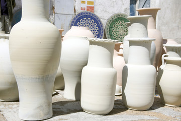 Fototapeta na wymiar production of pots