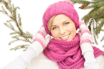 beautiful woman in winter hat