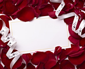 greeting card note rose petals celebration christmas love