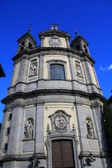 Fototapeta na wymiar Papieska Bazylika San Miguel