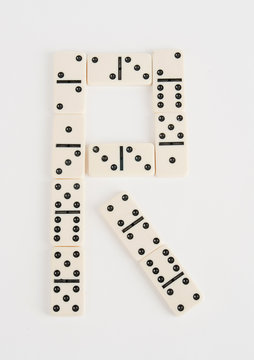 domino letter R isolated