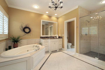 Large luxury master bath