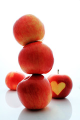 Äpfel und Herz