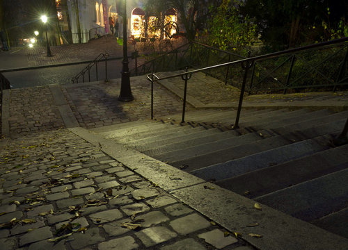 Escalier sur la Butte Montmartre - Paris