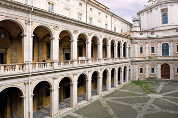 Roma Chiesa Sant'Ivo nel palazzo della sapienza