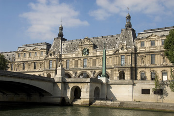 Naklejka na ściany i meble Paris Louvre Museum