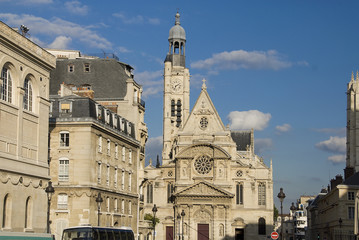 Fototapeta na wymiar Paris Saint Etienne du Mont