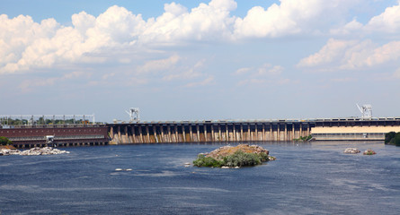 Fototapeta na wymiar Hydroelectric power station dam