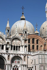 Fototapeta na wymiar San Marco Basilica in Venice, Italy