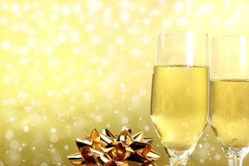 Golden theme with glasses of champagne
