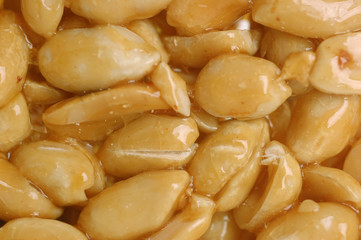 peanut brittle