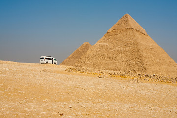 Tourist Van Stop Pyramids Giza