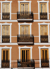 facciata di un palazzo a valencia
